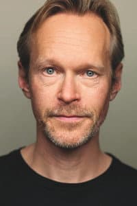 Steven Mackintosh
