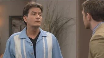 Charlie Tenta a Privação de Sono