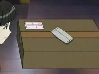 A grande espadachim Motoko muda de roupa